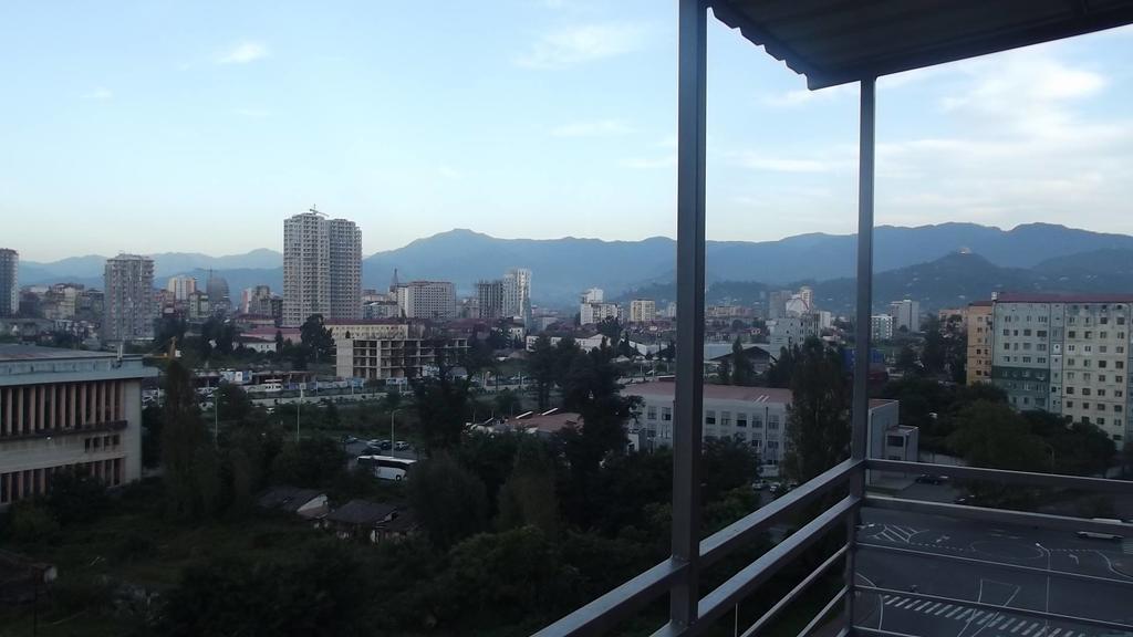 Big Flat In Batumi公寓 外观 照片