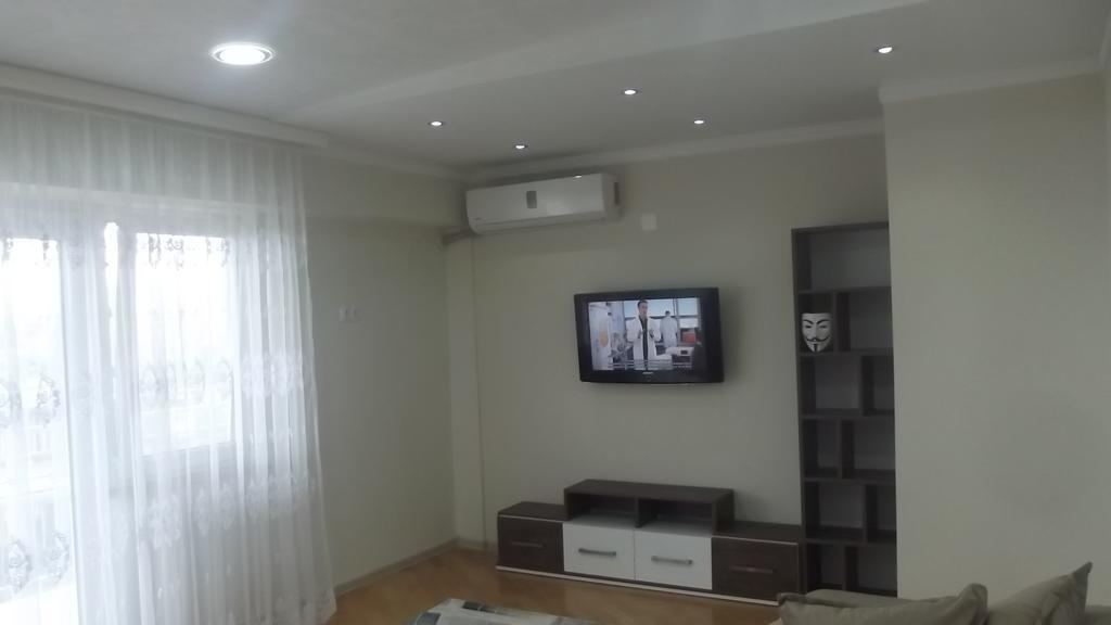 Big Flat In Batumi公寓 外观 照片